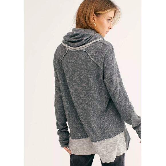 Free People Beach Sweater Womens Medium Grey Heathered Cocoon Cowl Pullover - Picture 3 of 11